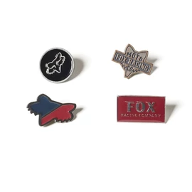 Fox Kitűző Készlet