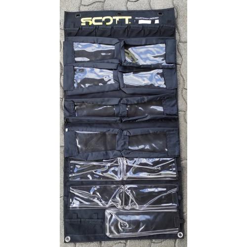SCOTT Felakasztható Tároló Szemüvegekhez, Szerszámokhoz
