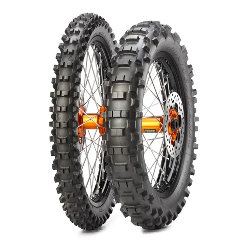 Metzeler 6 Days Extreme Super Soft Enduro Hátsó Gumi